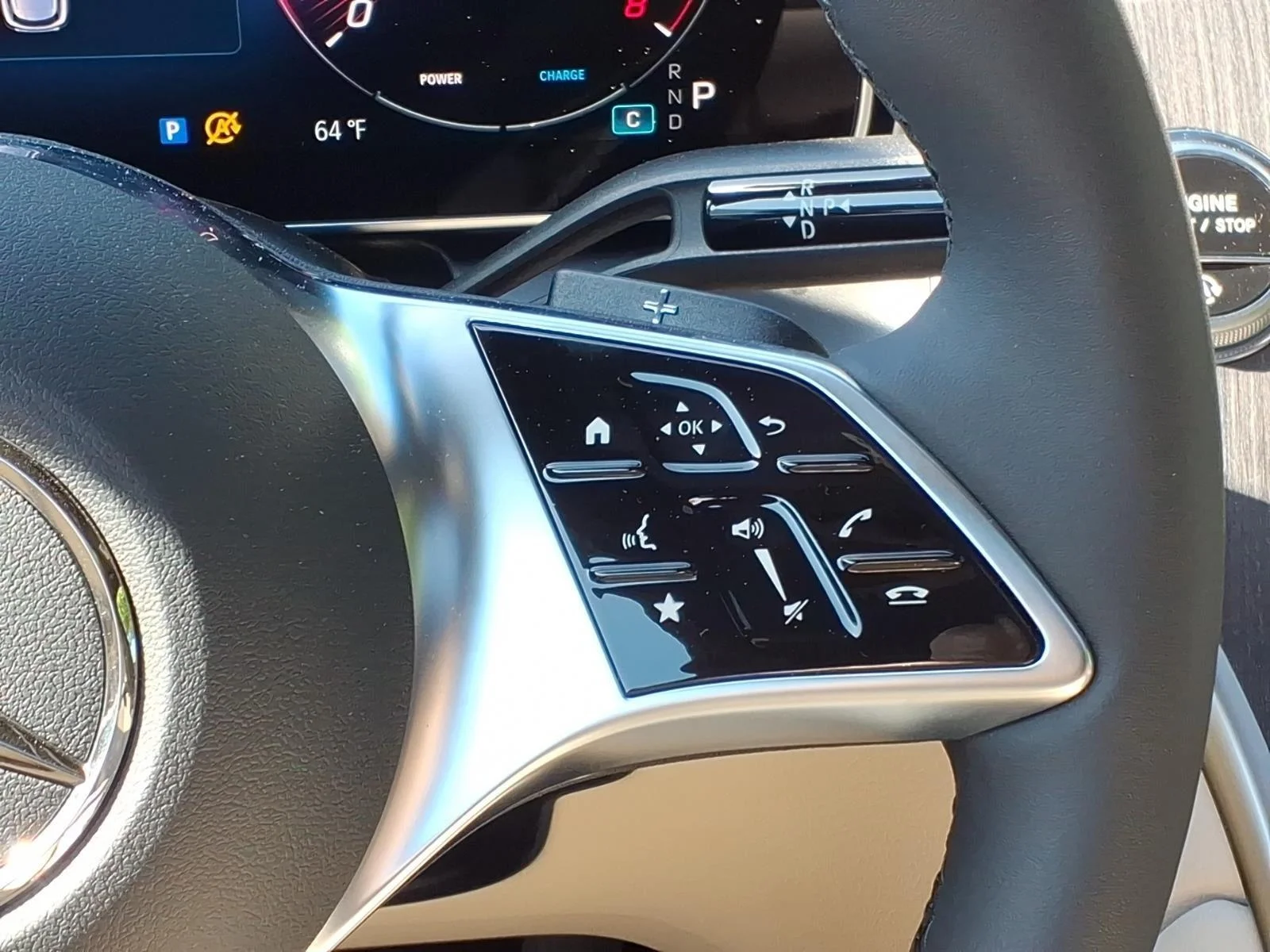 New 2026 SILVER Mercedes-Benz GLC 300 image 20