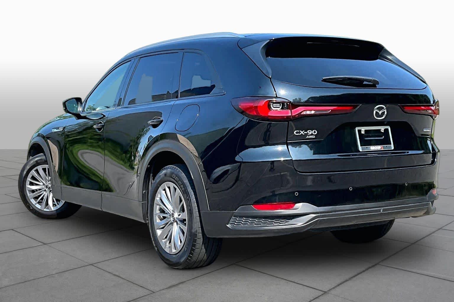 Used 2025 Jet Black Mica Mazda Preferred Package image 12