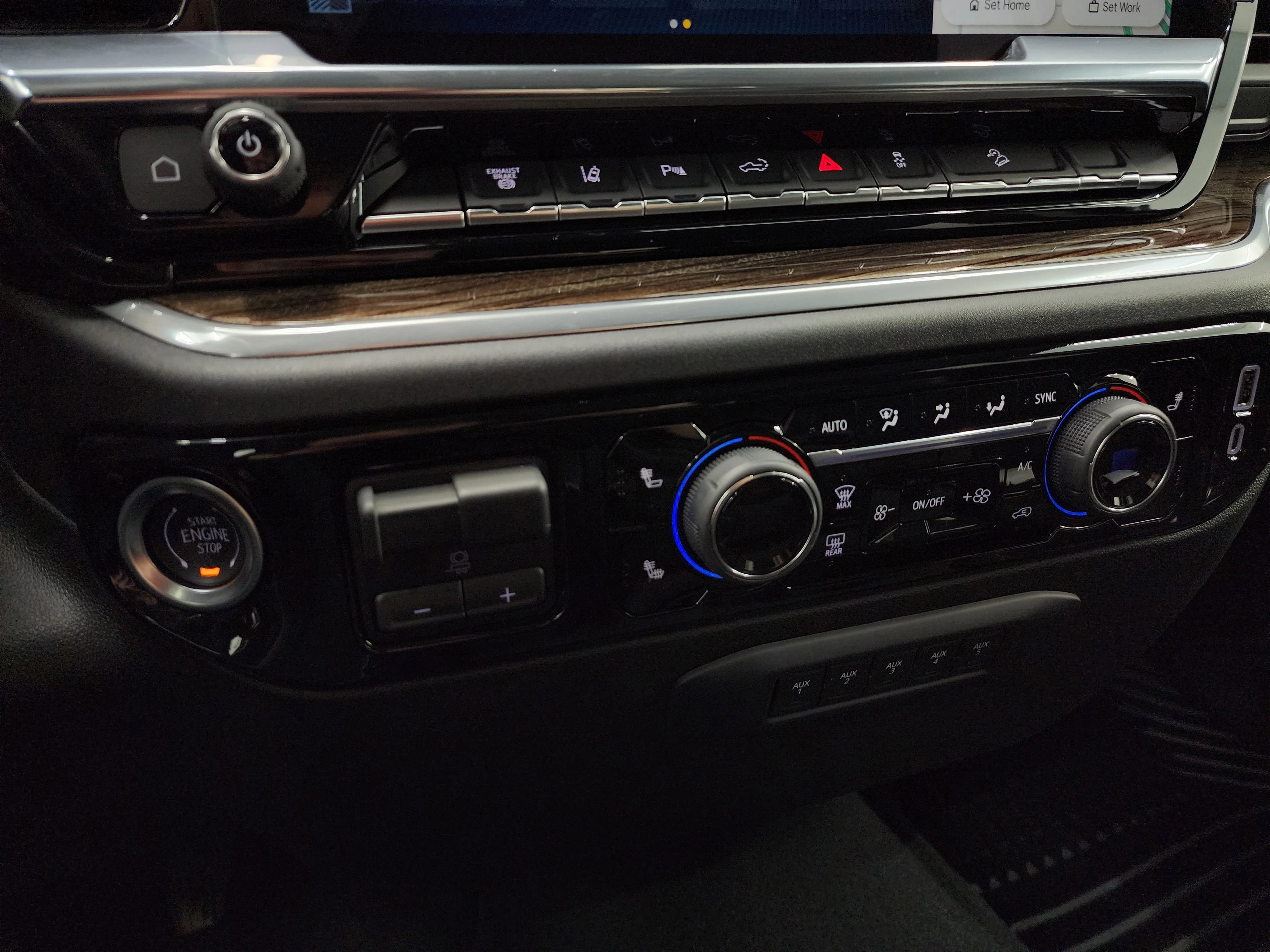 2025 Chevrolet Silverado 2500HD LT - Photo 53