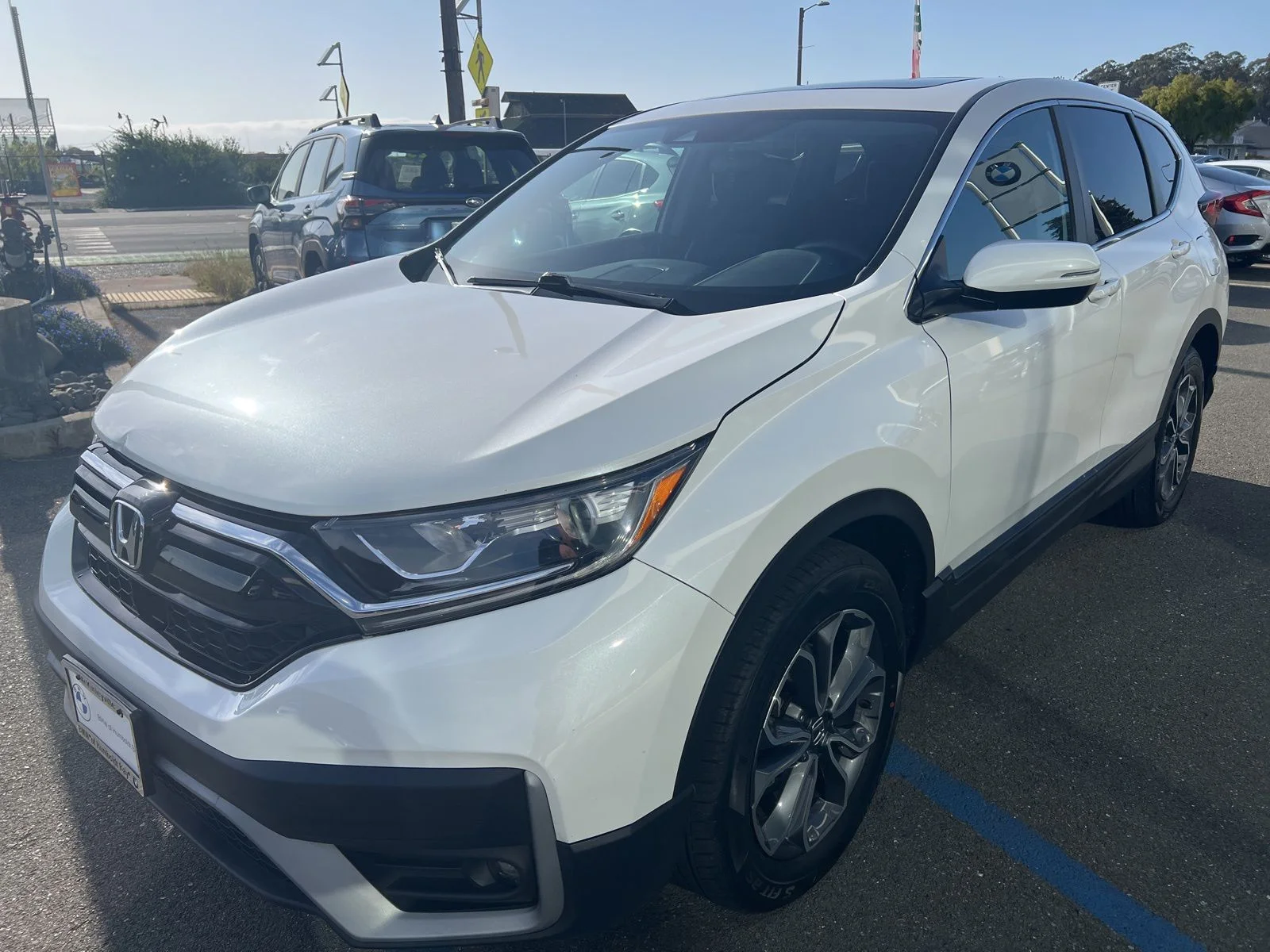 Used 2022  Honda EX image 2