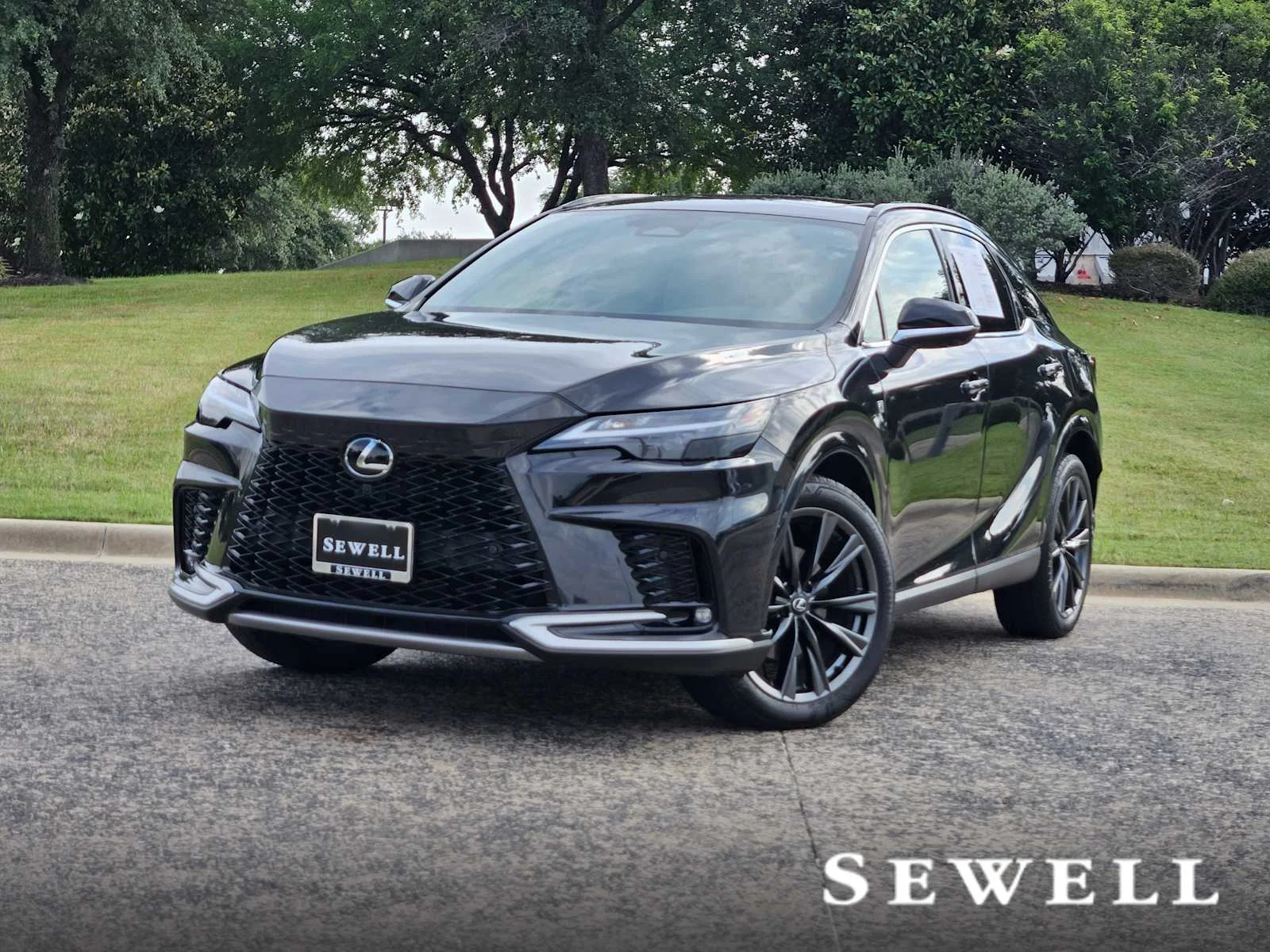 2025 Lexus RX 350h 350h F SPORT Design AWD's photo