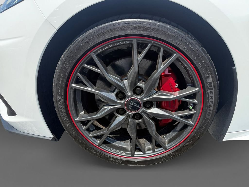 Used 2023 White Chevrolet Stingray image 14