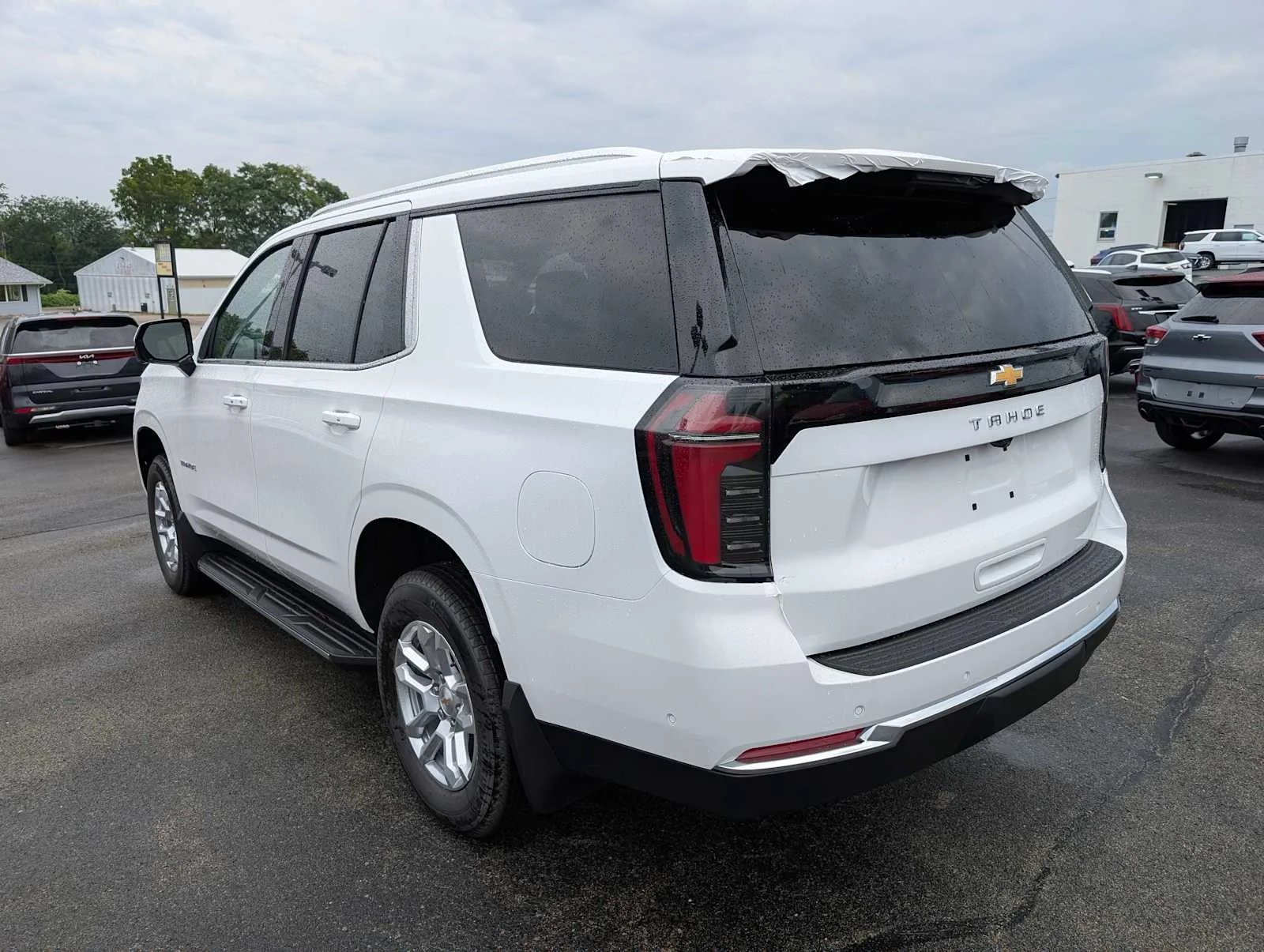 2026 Chevrolet Tahoe LS - Photo 10