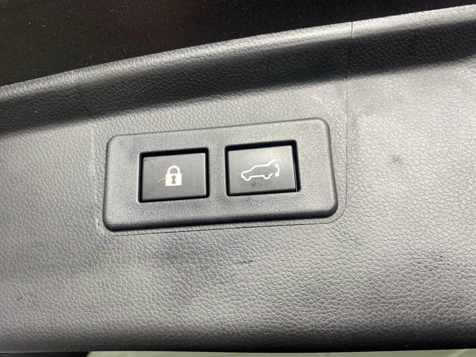 Used 2024 Magnetite Gray Metallic Subaru Limited image 29