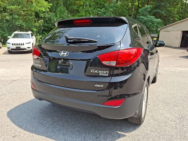 Used 2011 Gray Hyundai Limited image 11