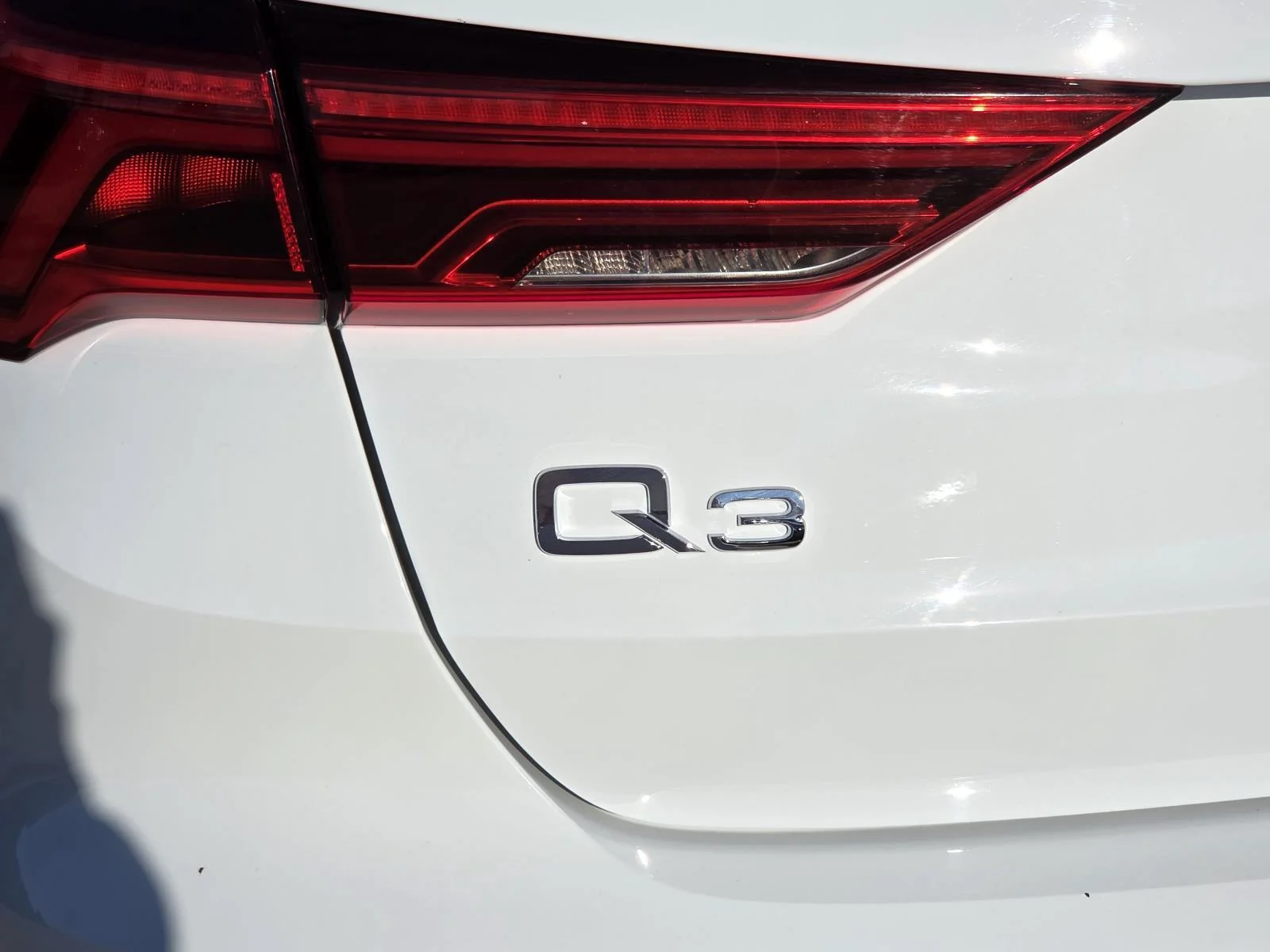 Used 2025 WHITE Audi S line Premium image 8