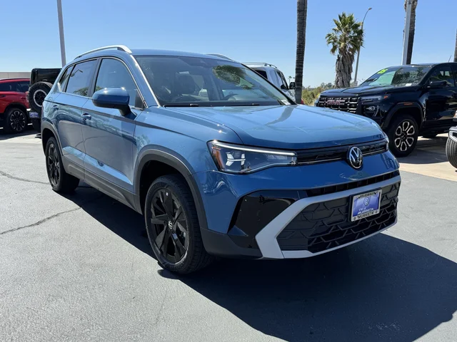 2026 Volkswagen Taos SE
