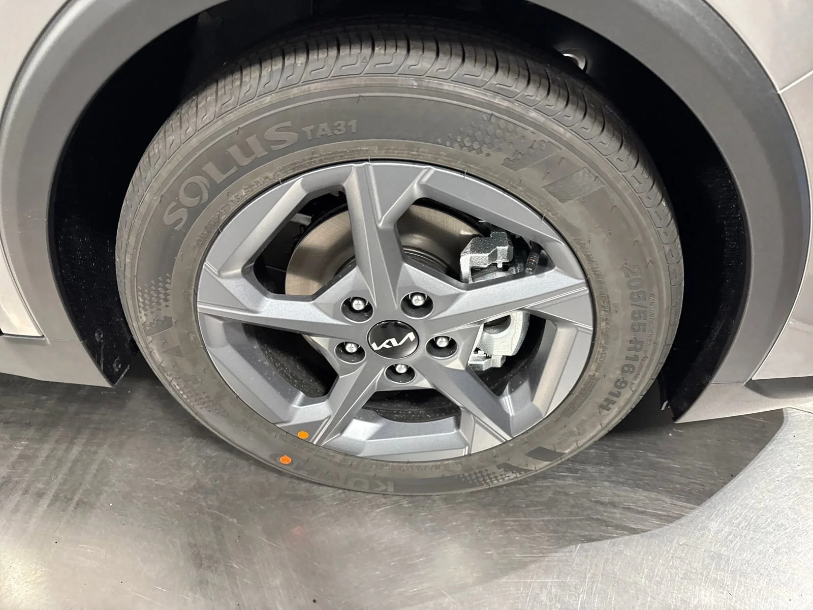 New 2026 Steel Gray Kia LXS image 11