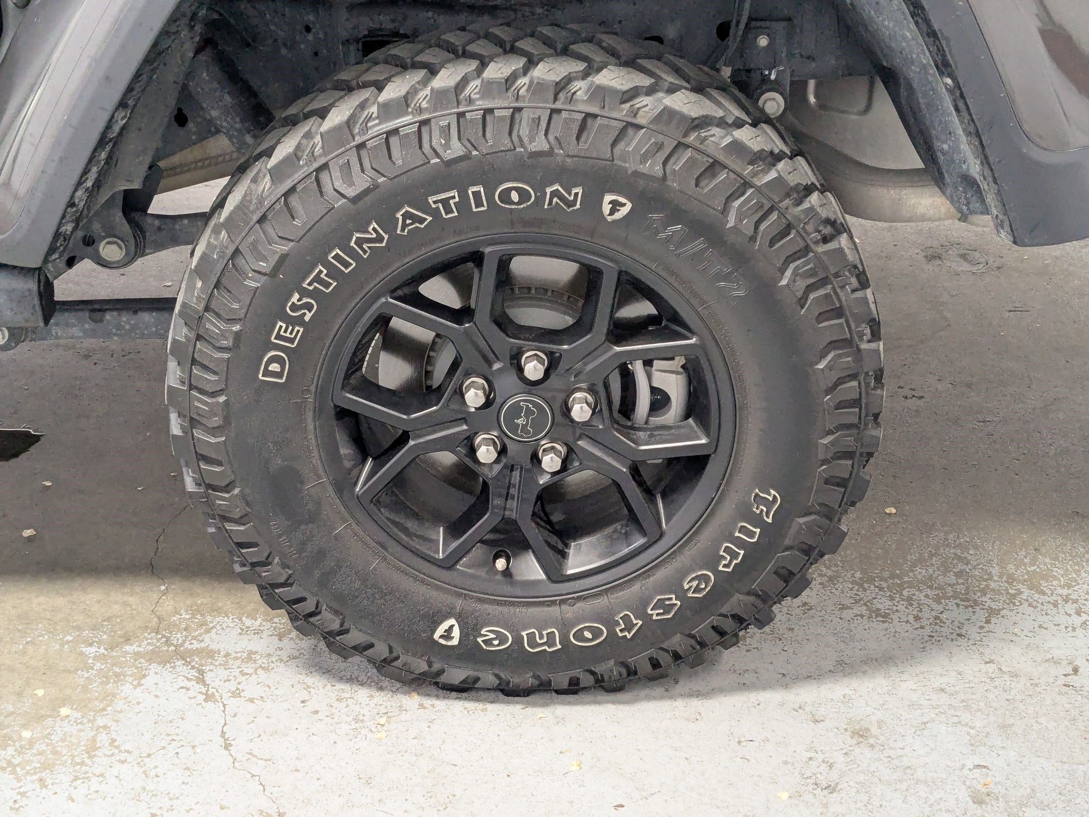 Used 2024 Granite Crystal Metallic Clearcoat Jeep Willys image 21