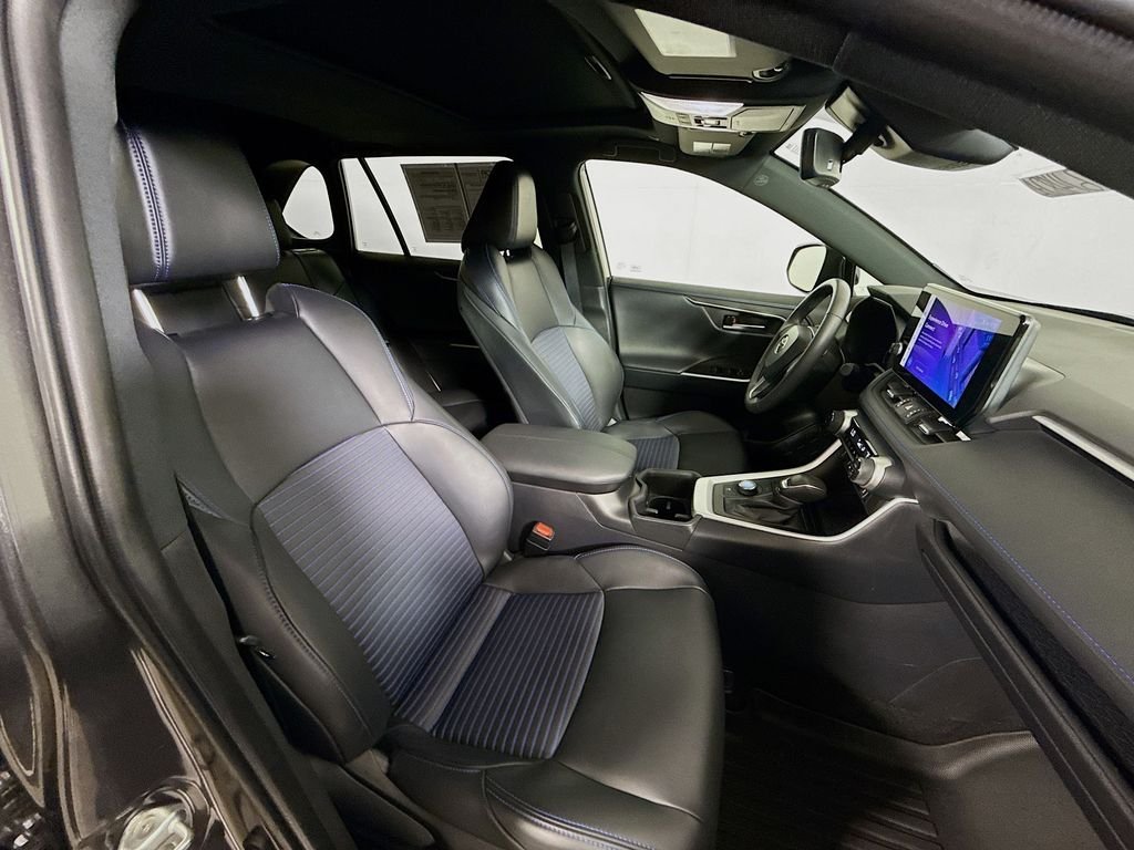 Used 2024 Magnetic Gray Metallic/Midnight Black Metallic Toyota Hybrid XSE image 24