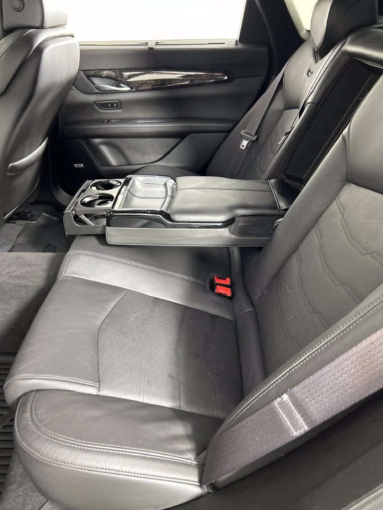 Used 2018 Silver Cadillac 3.6L Luxury image 17