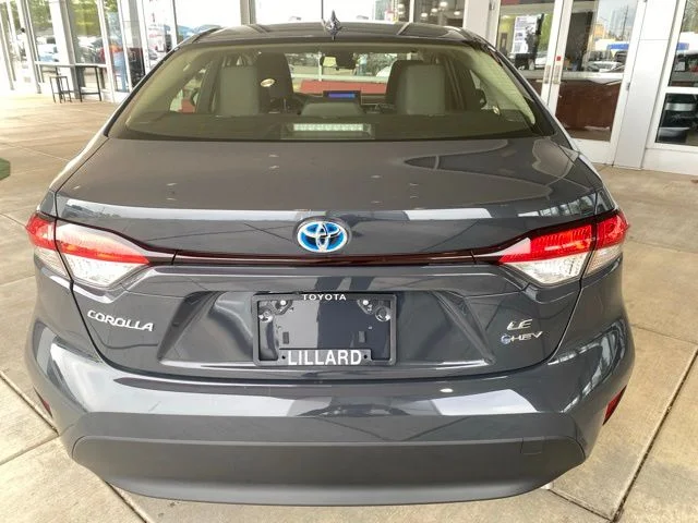 Certified Used 2025  Toyota LE image 10