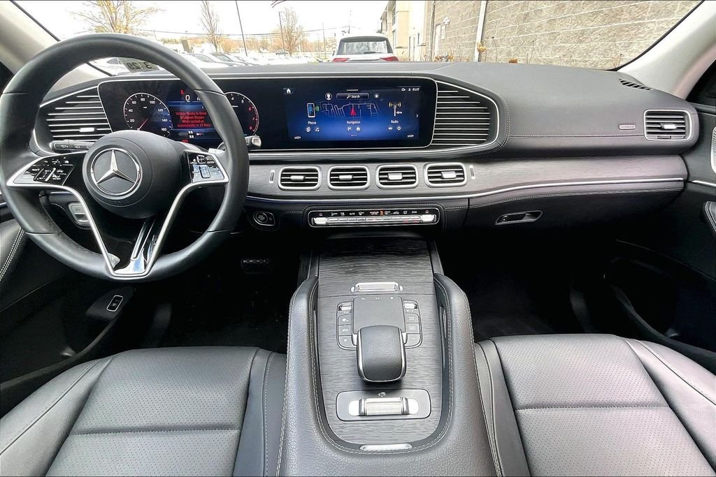 Certified Used 2024 Black Mercedes-Benz GLS 450 image 15