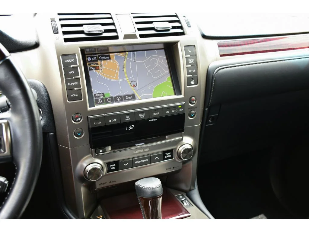 Used 2019 Silver Lining Metallic Lexus Premium image 21
