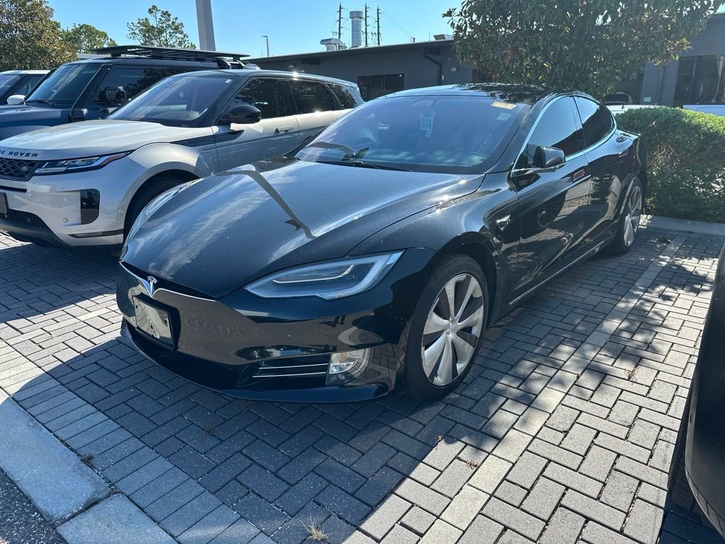 2020 Tesla Model S's photo