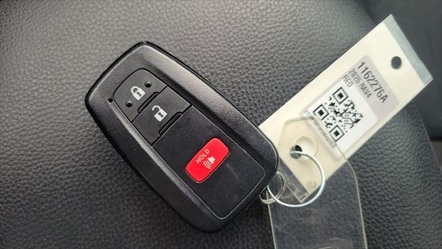 Certified Used 2025 RED MC. Toyota  image 23