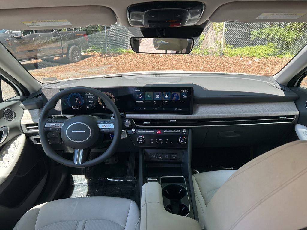 Certified Used 2026 White Hyundai Blue image 28