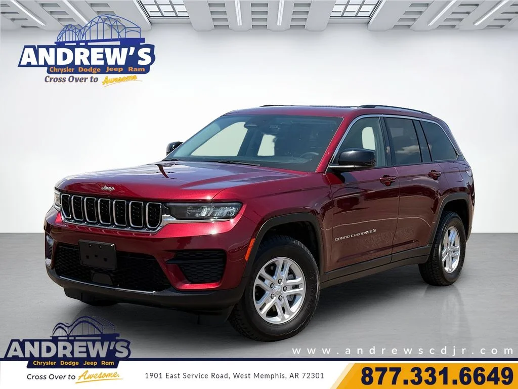 2024 Jeep Grand Cherokee Laredo 4x4's photo