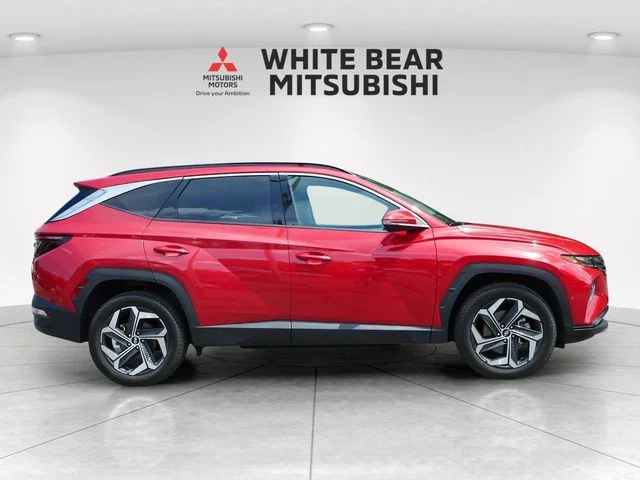 Used 2023 Red Hyundai Limited image 6