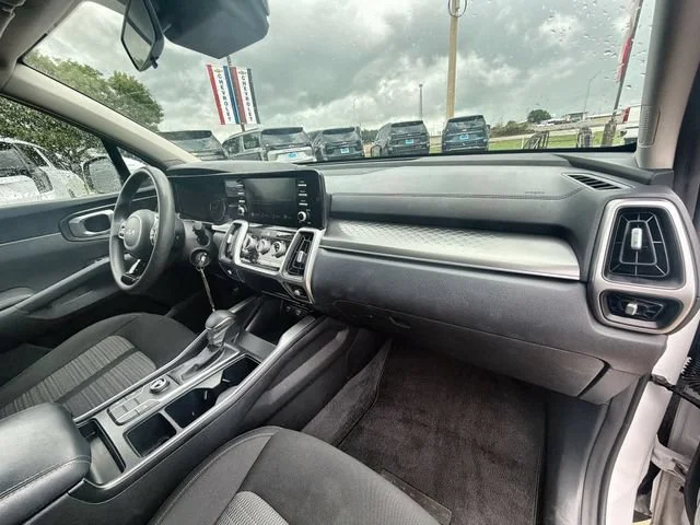 Used 2023 White Kia LX image 28
