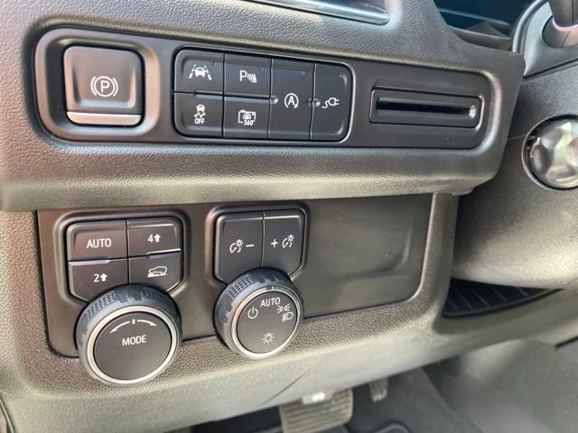 2022 Chevrolet Tahoe LT - Photo 16