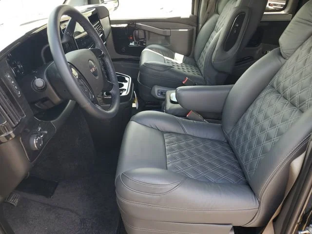 New 2026 Onyx Black GMC Work Van image 5