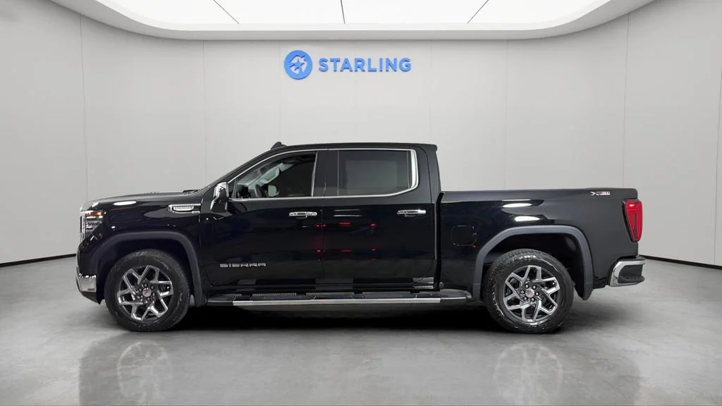 Certified Used 2024 Onyx Black GMC SLT image 3