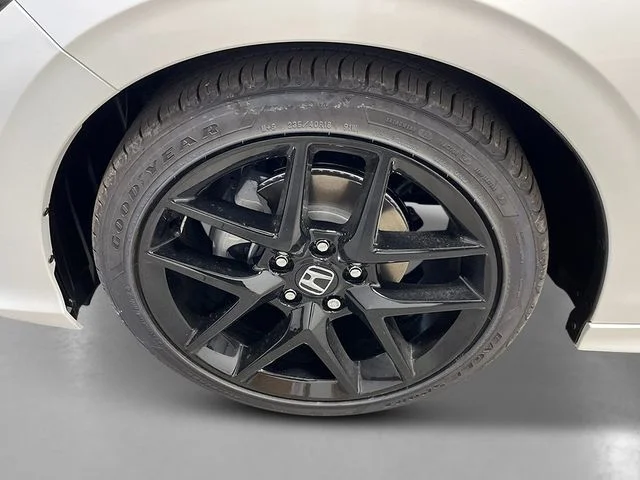 New 2026 Platinum White Pearl Honda 2WD SPORT image 11
