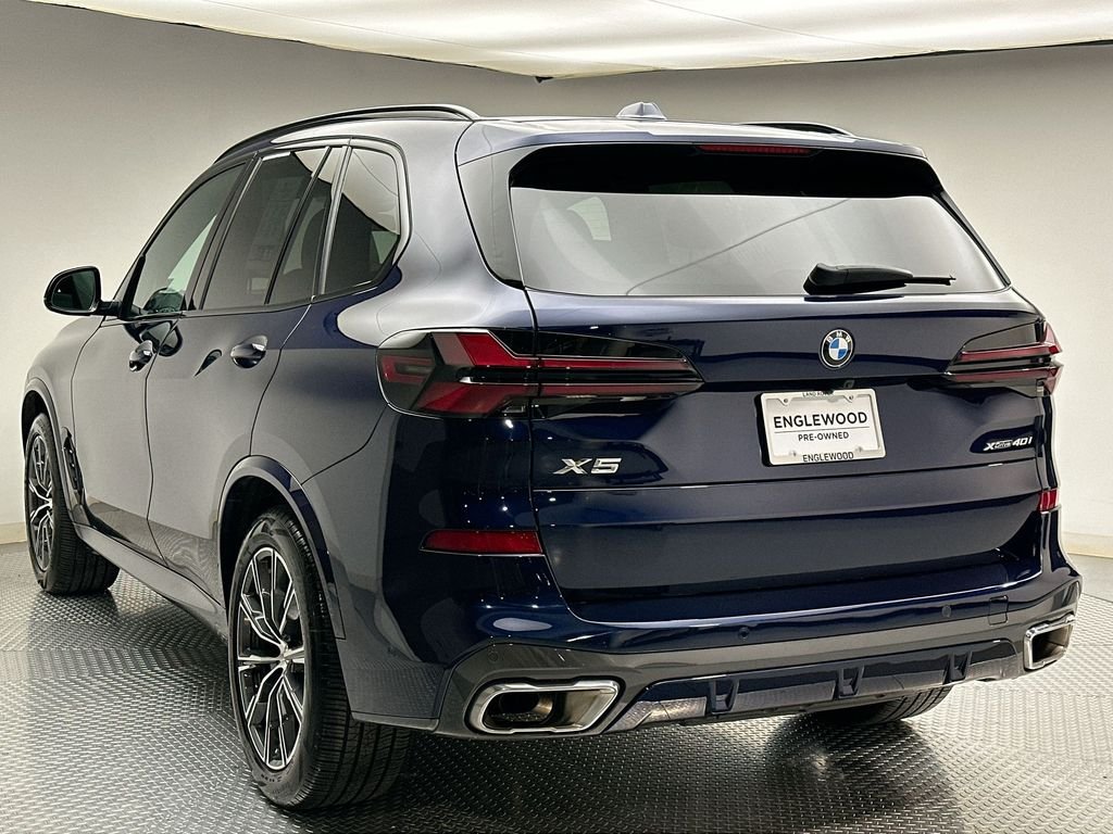 Used 2025 Blue BMW xDrive40i image 11