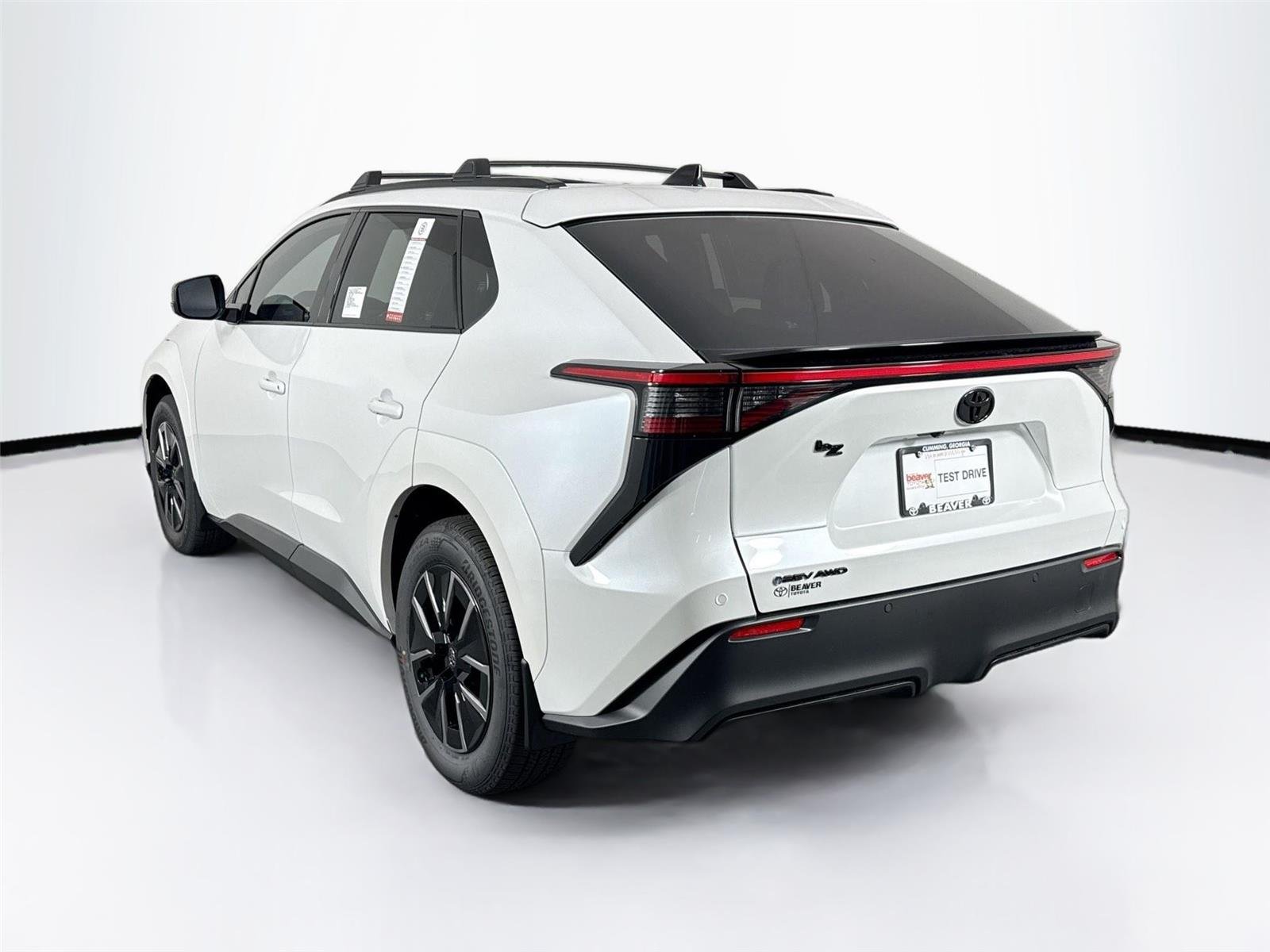 New 2026 Wind Chill Pearl Toyota XLE image 8
