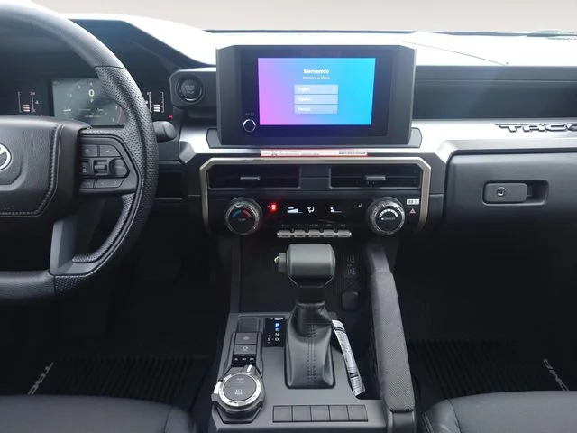 2025 Toyota Tacoma SR5 - Photo 11
