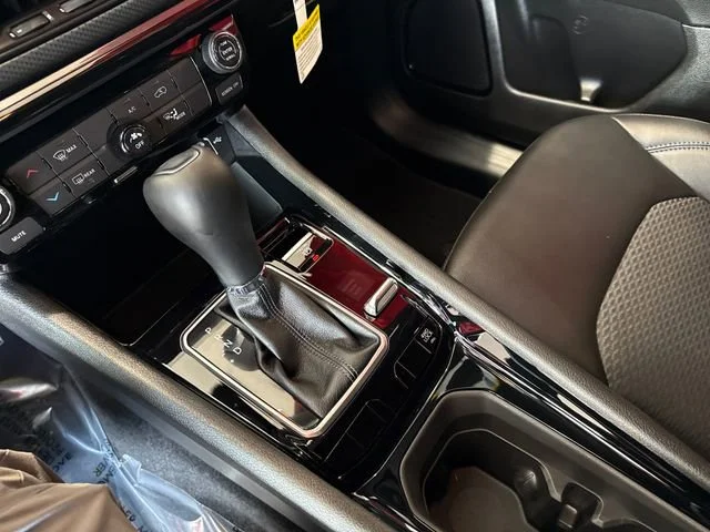 New 2026 Joose Jeep Latitude image 26