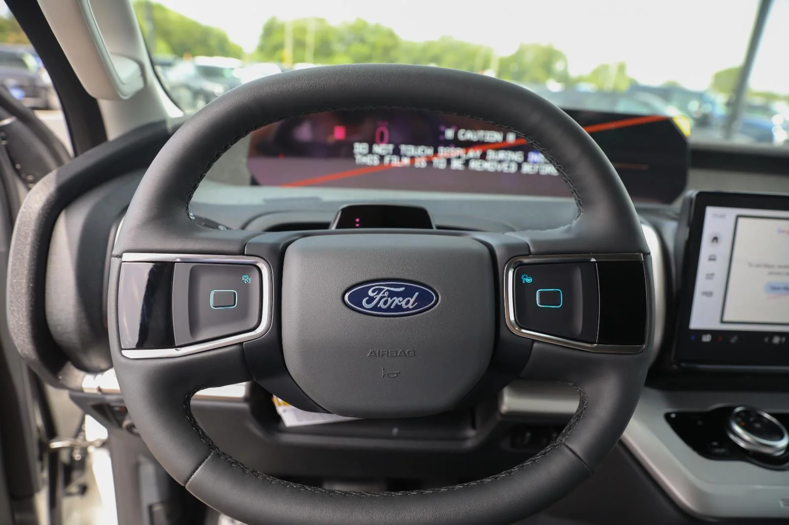 New 2026 Star White Metallic Tri-Coat Ford Active image 32