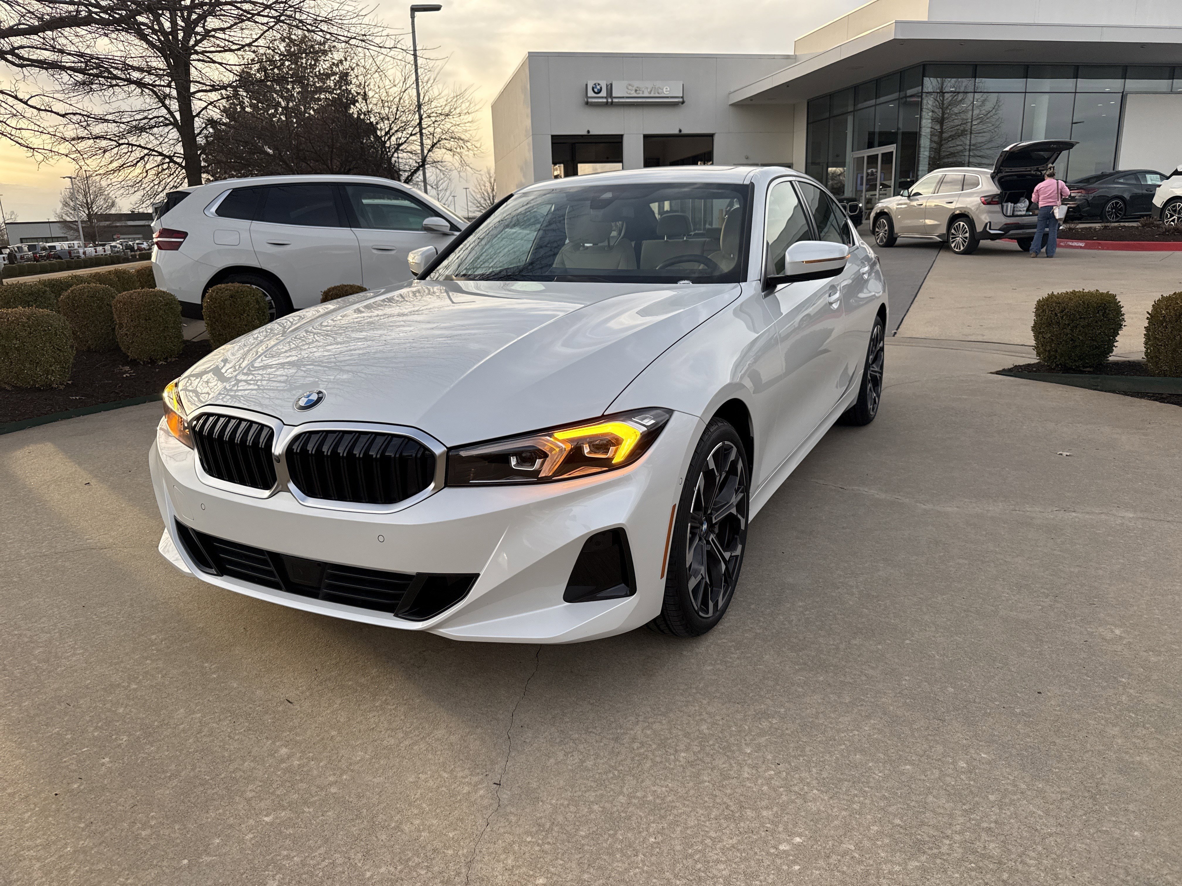 2025 BMW 3 Series 330i