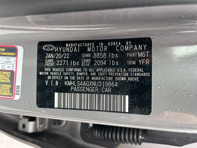 Used 2022 Fluid Metal Hyundai SEL image 17