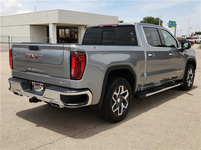 Used 2025 Titanium Rush M GMC  image 4