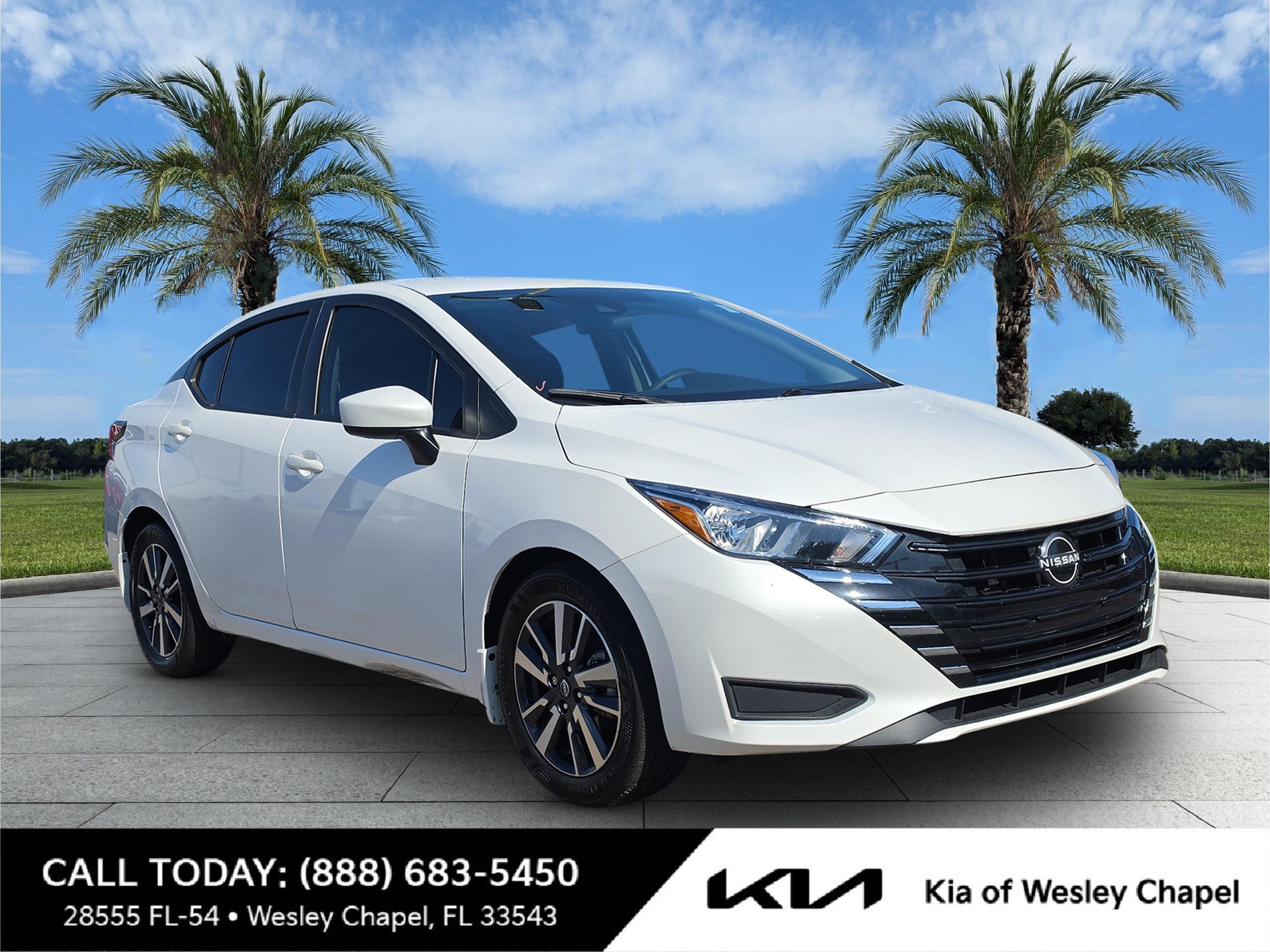2023 Nissan Versa Sedan SV