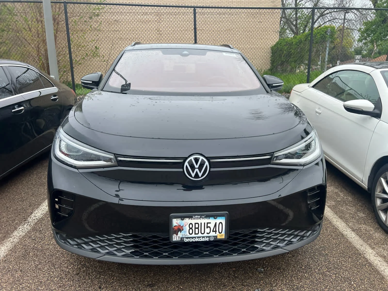 Used 2023 Volkswagen ID.4 PRO S with VIN 1V2WNPE89PC014828 for sale in Minneapolis, MN
