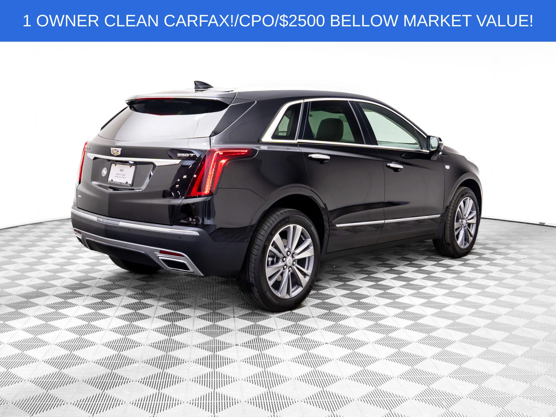 Used 2025 Black Cadillac Premium Luxury image 5