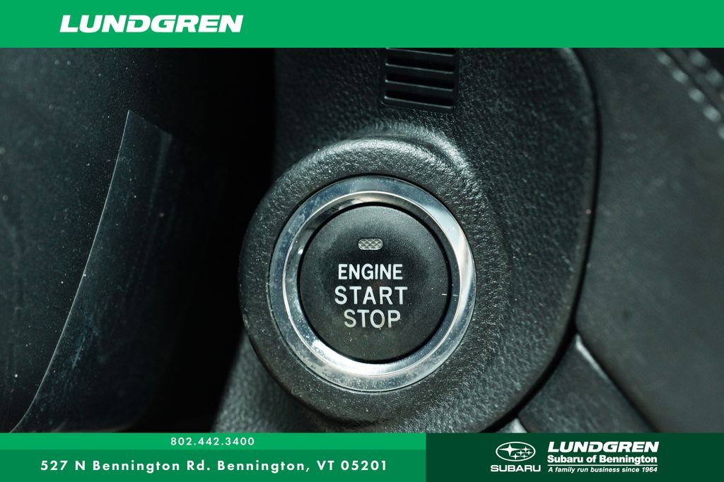 Used 2022 Silver Subaru Limited image 19