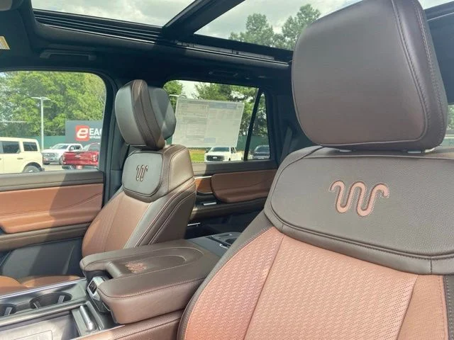 New 2027 Agate Black Metallic Ford King Ranch® image 16