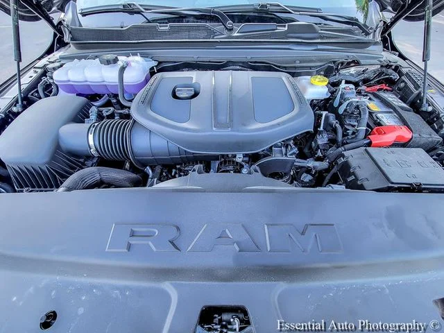 2026 RAM 1500 Laramie - Photo 9