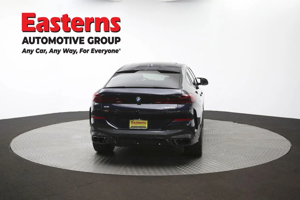 Used 2025 Black BMW M60i image 41
