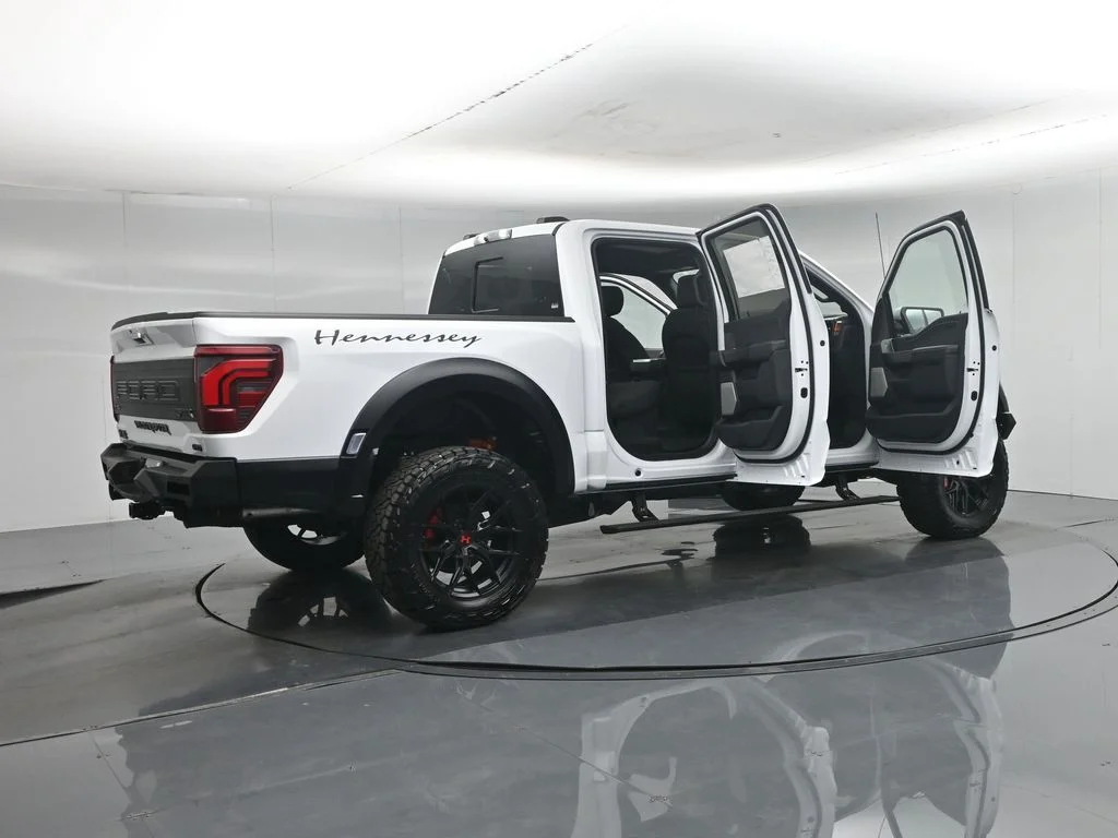 New 2026 Oxford White Ford Raptor image 5