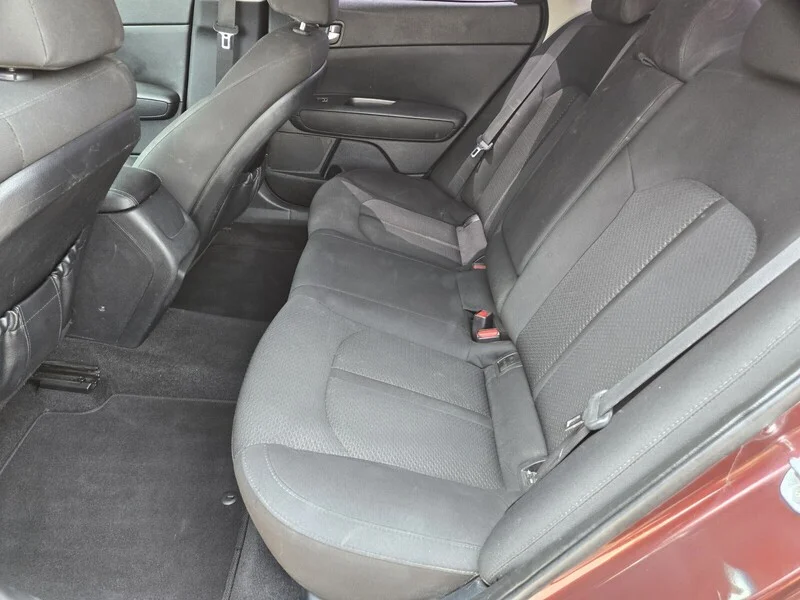 Used 2016 Sangria Kia LX image 7