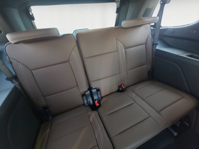 New 2026 Radiant Red Tintcoat Chevrolet High Country image 19