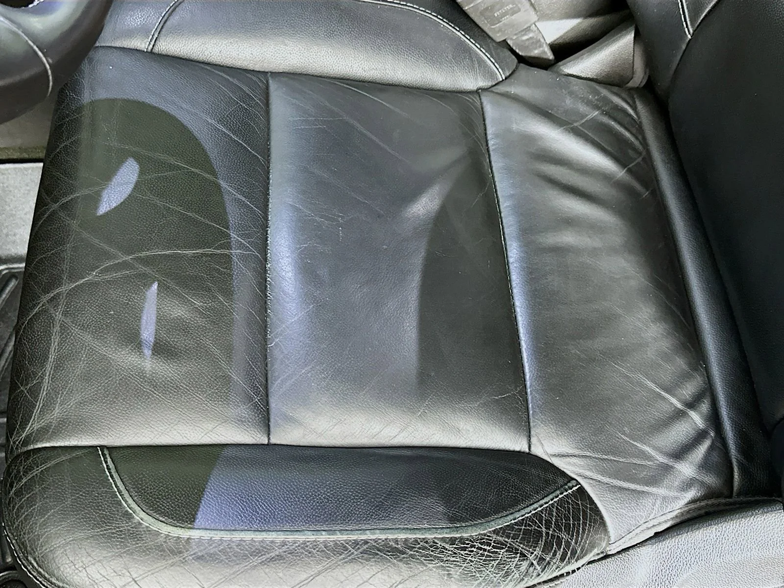 Used 2018 Black Chevrolet LT image 21