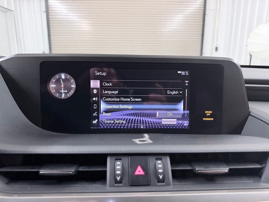 Used 2021 White Lexus 350 image 21