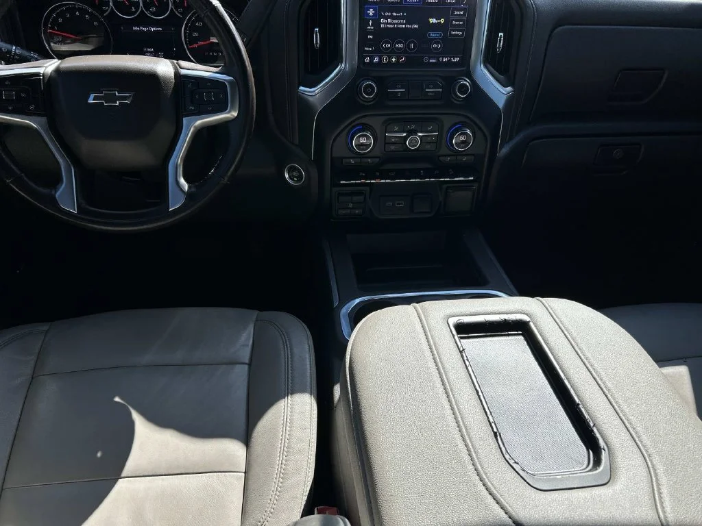Used 2020 White Chevrolet LT Trail Boss image 9