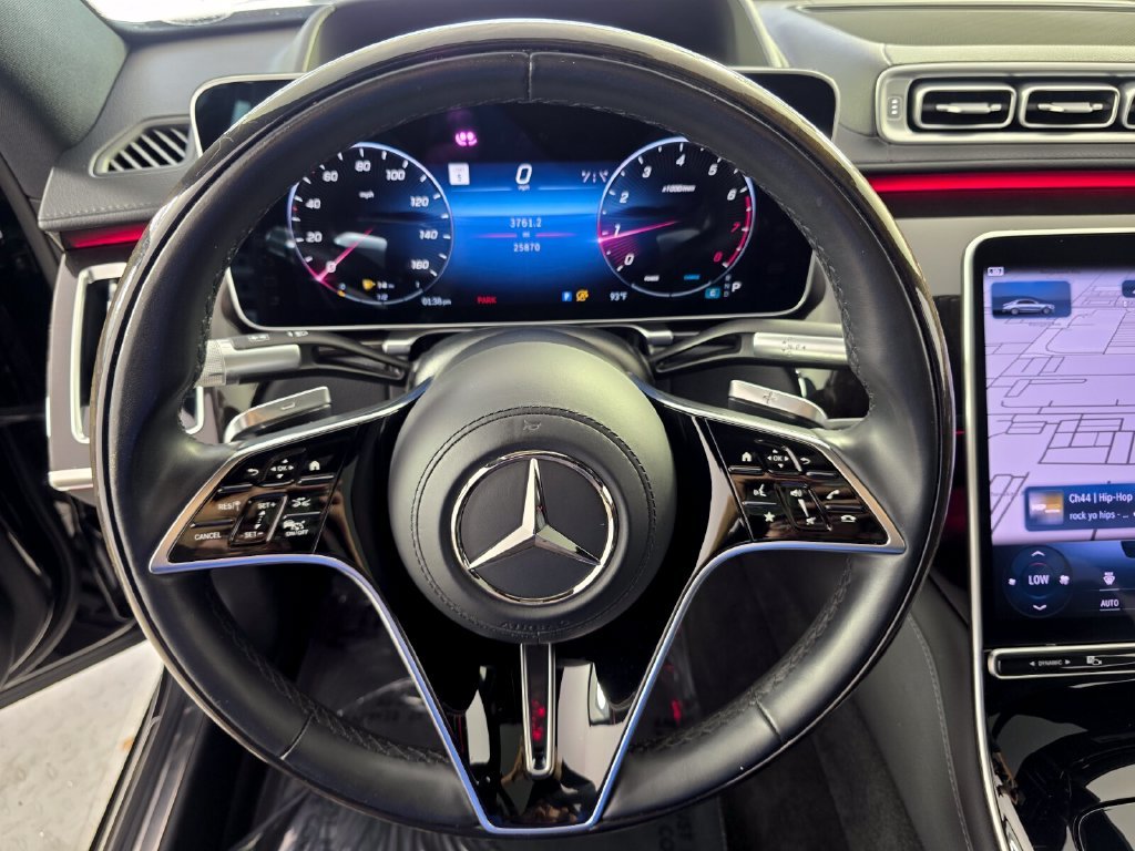 Certified Used 2022 Black Mercedes-Benz S 580 image 18